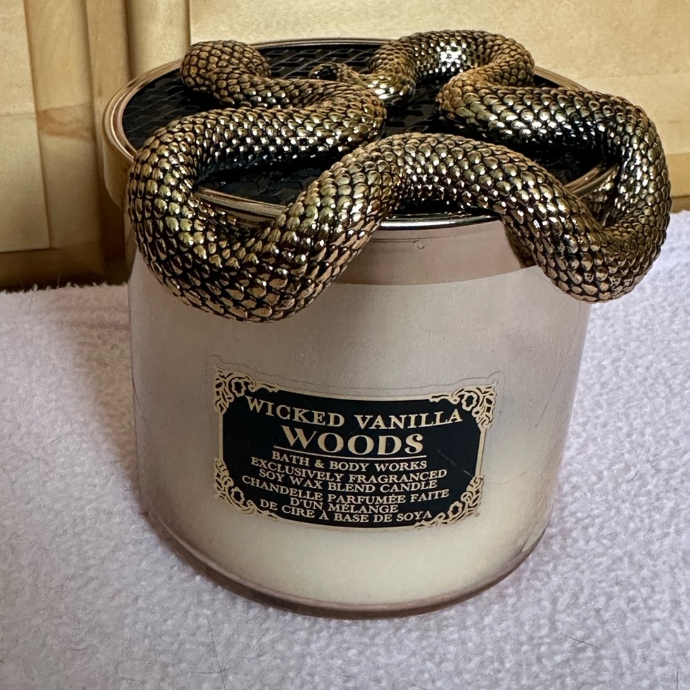 Bath & Body Works Gold Snake Decor Candle